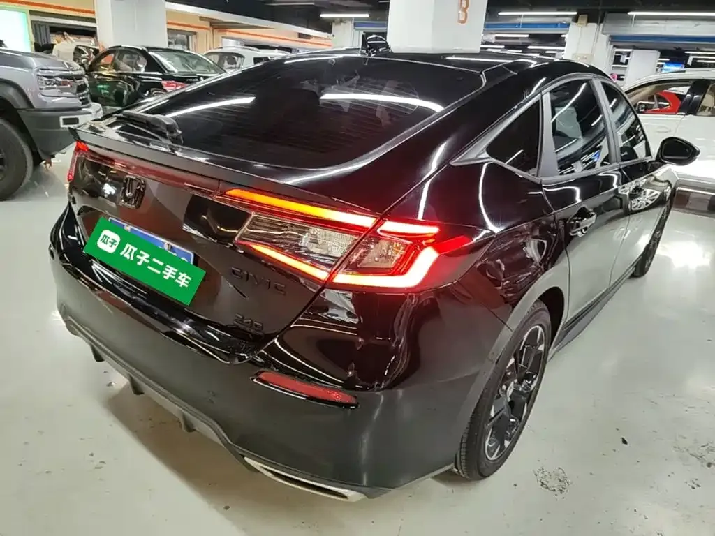 Honda Civic — фото 9