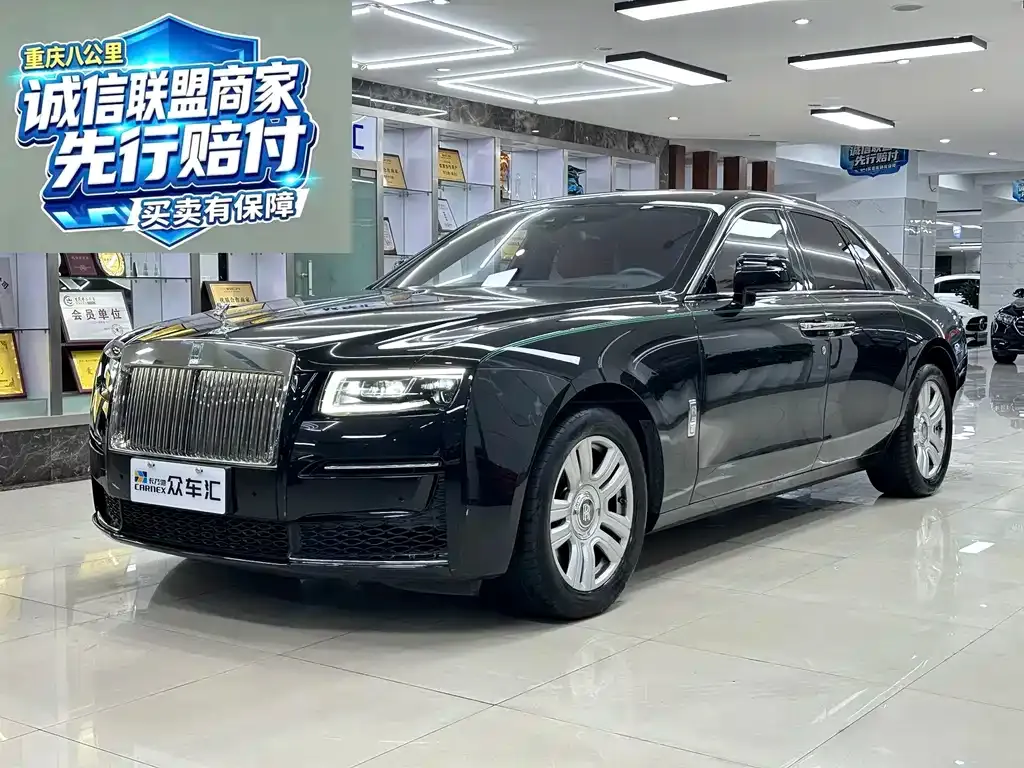 Rolls-Royce Ghost — фото 1