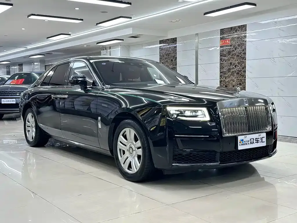 Rolls-Royce Ghost — фото 9