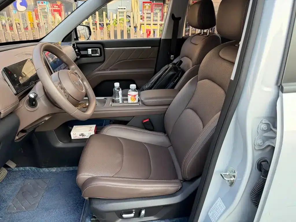 Wuling Xingguang 560 New Energy — фото 9