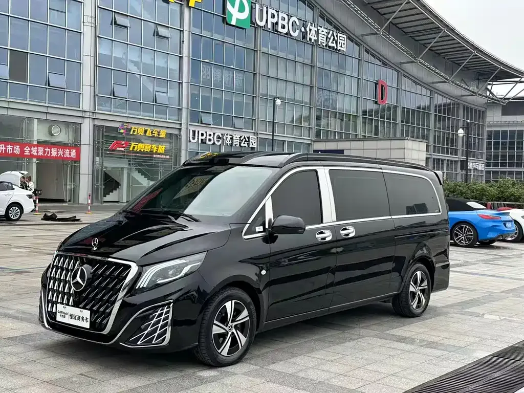 Mercedes-Benz Vito — фото 1
