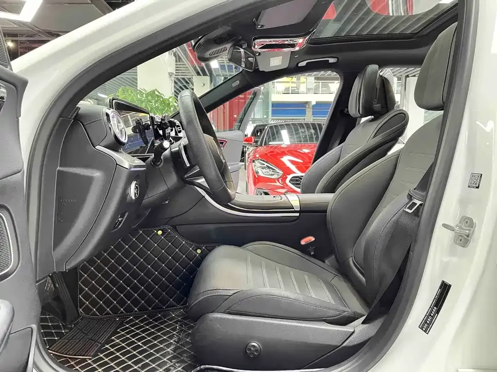 Mercedes-Benz C-Class — фото 5