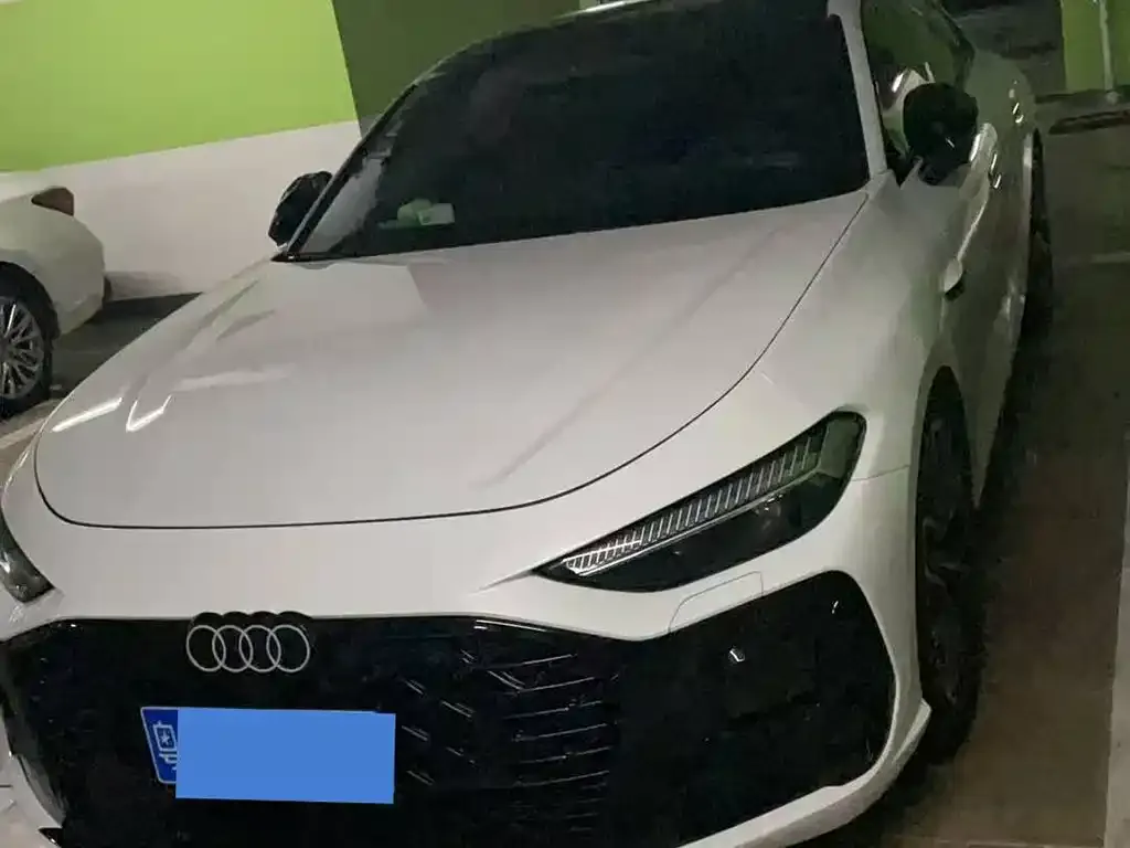 Audi A5L Sportback — фото 1