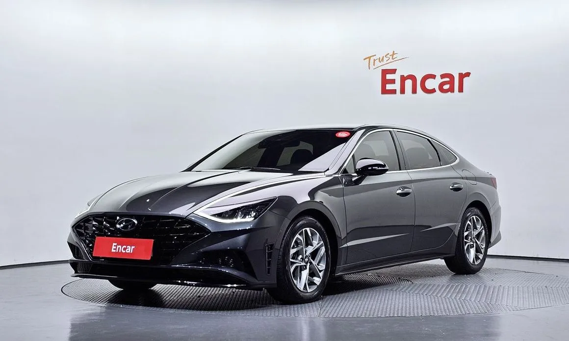 Hyundai Sonata — фото 1