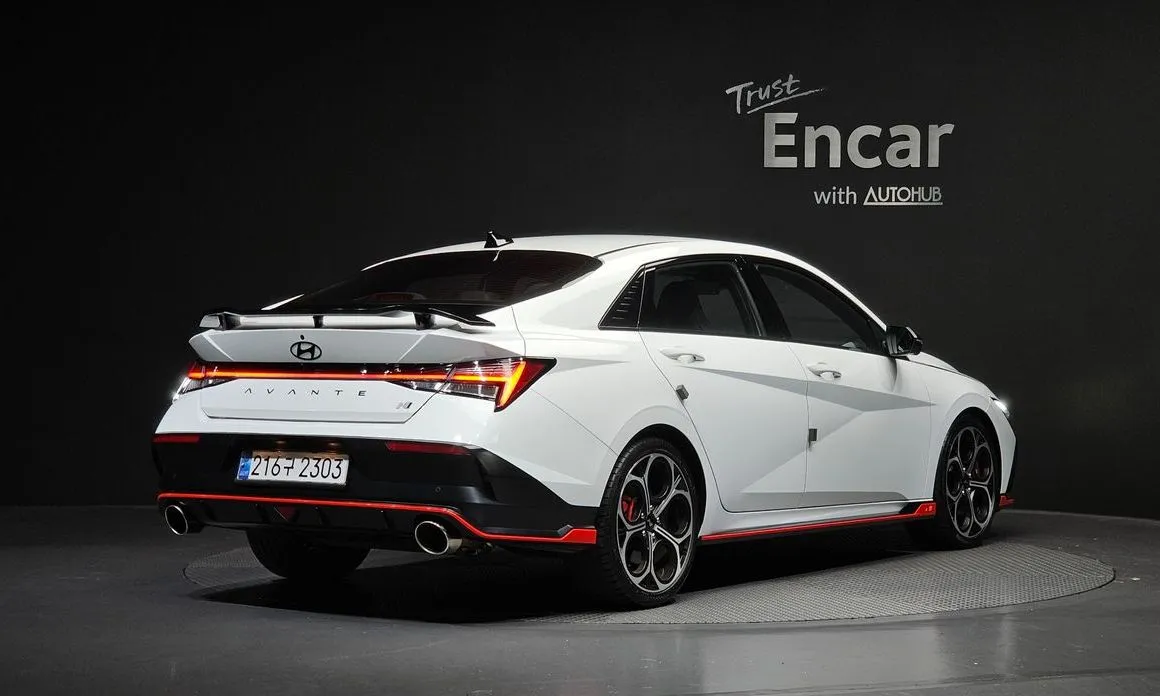 Hyundai AVANTE — фото 2