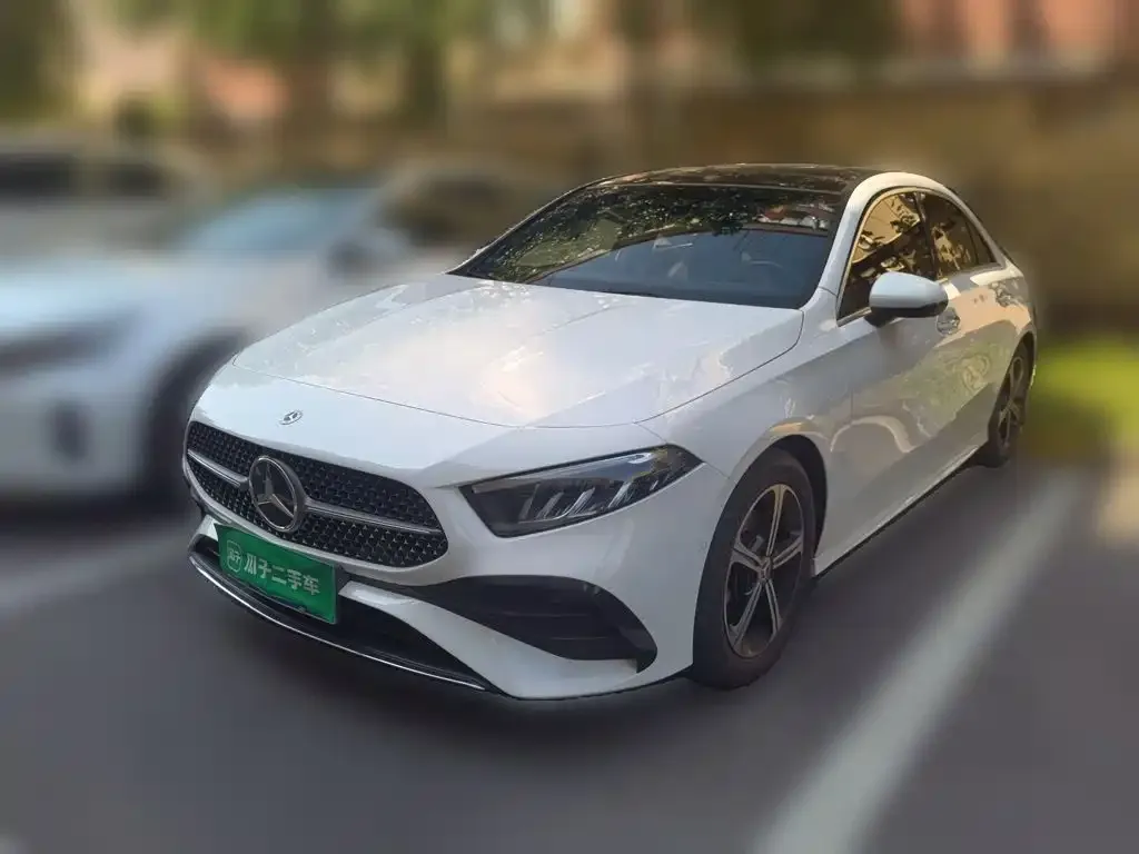 Mercedes-Benz A-Class — фото 1