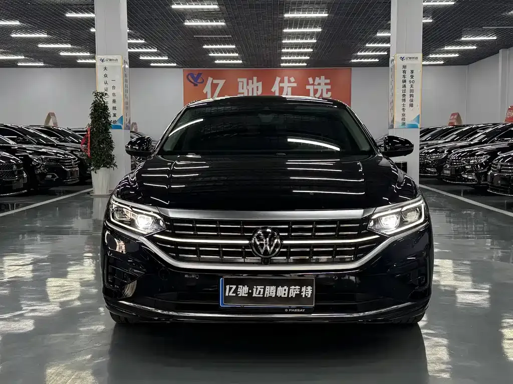 Volkswagen Passat — фото 4