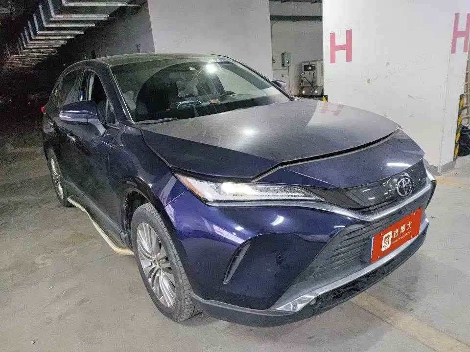 Toyota Harrier — фото 2
