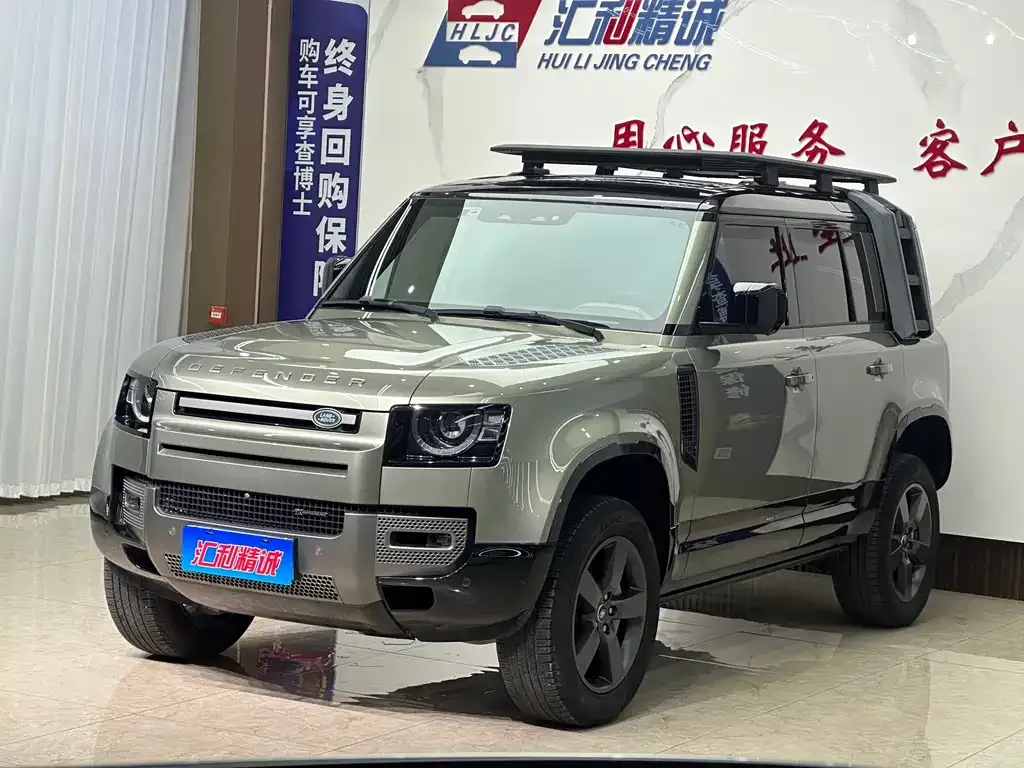 Land Rover Defender — фото 1