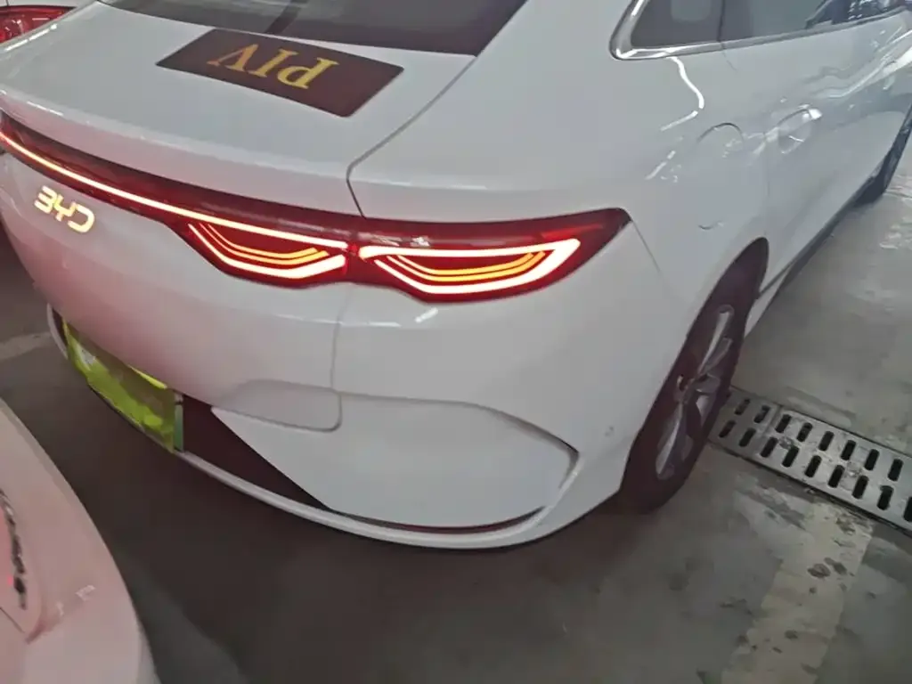 BYD Qin L — фото 2