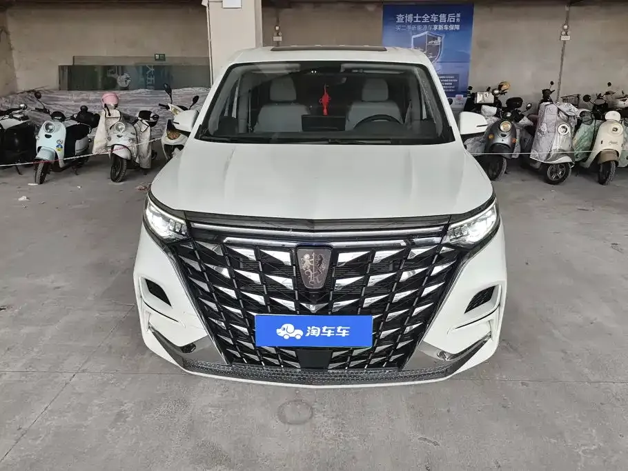 Roewe iMAX8 New Energy — фото 8