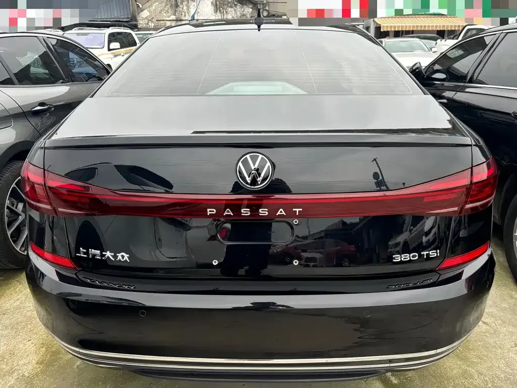 Volkswagen Passat — фото 3