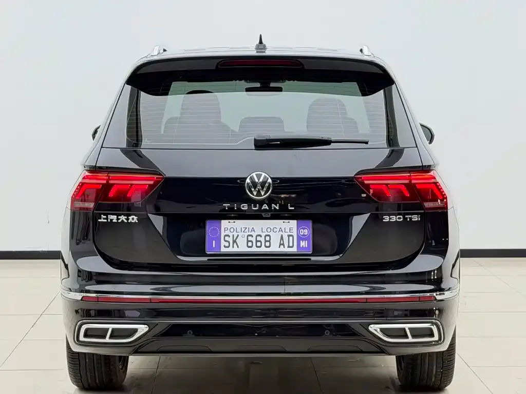 Volkswagen Tiguan L — фото 2