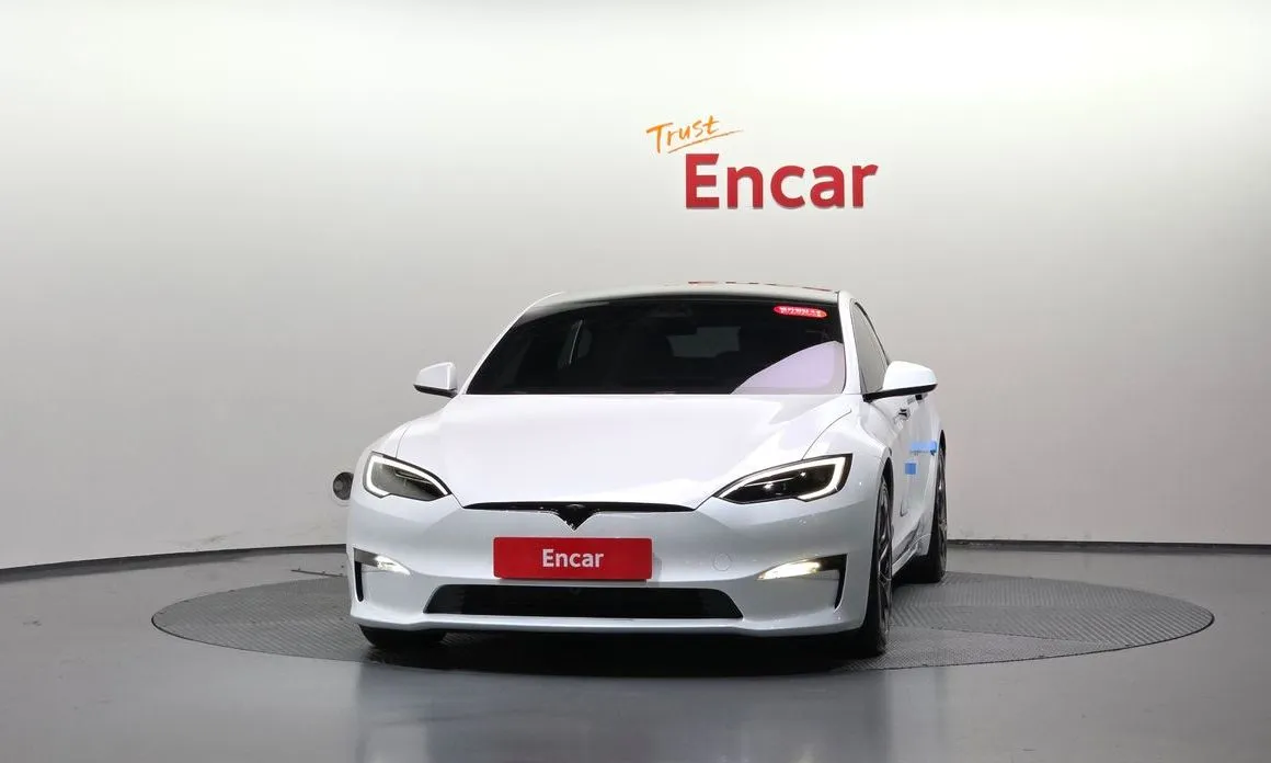 Tesla Model S — фото 3