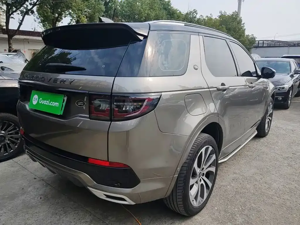 Land Rover Discovery Sport Hybrid — фото 3
