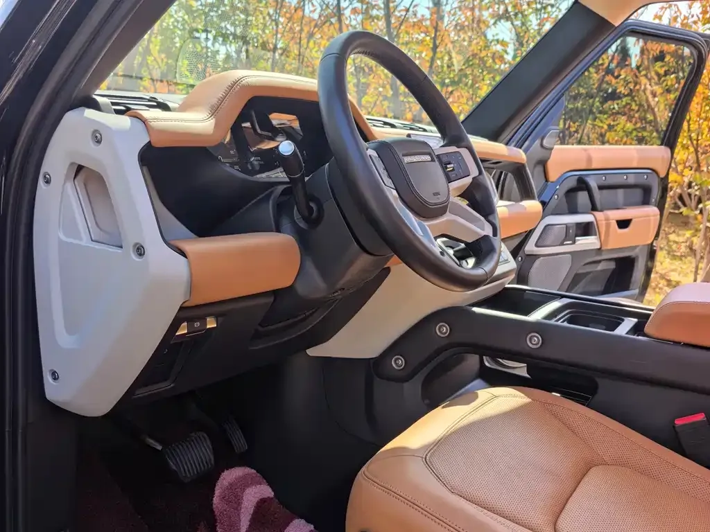 Land Rover Defender — фото 3