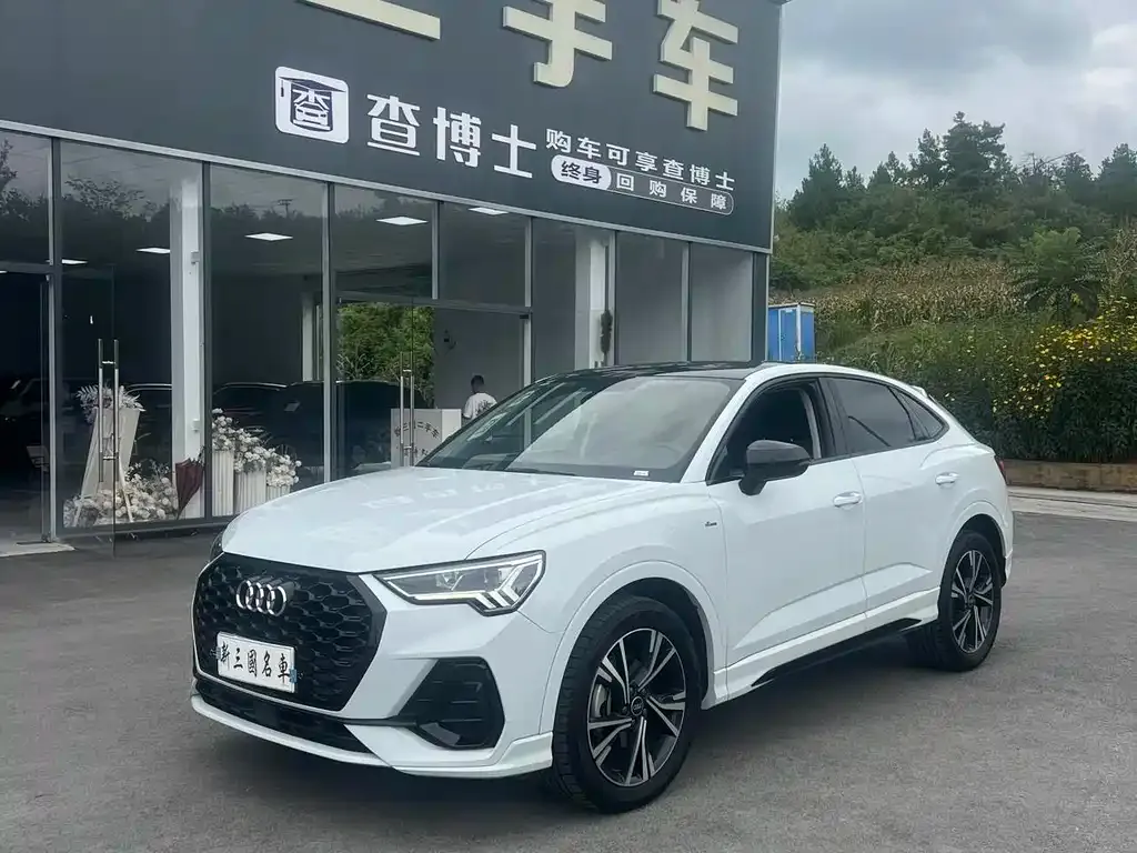 Audi Q3 Sportback — фото 1