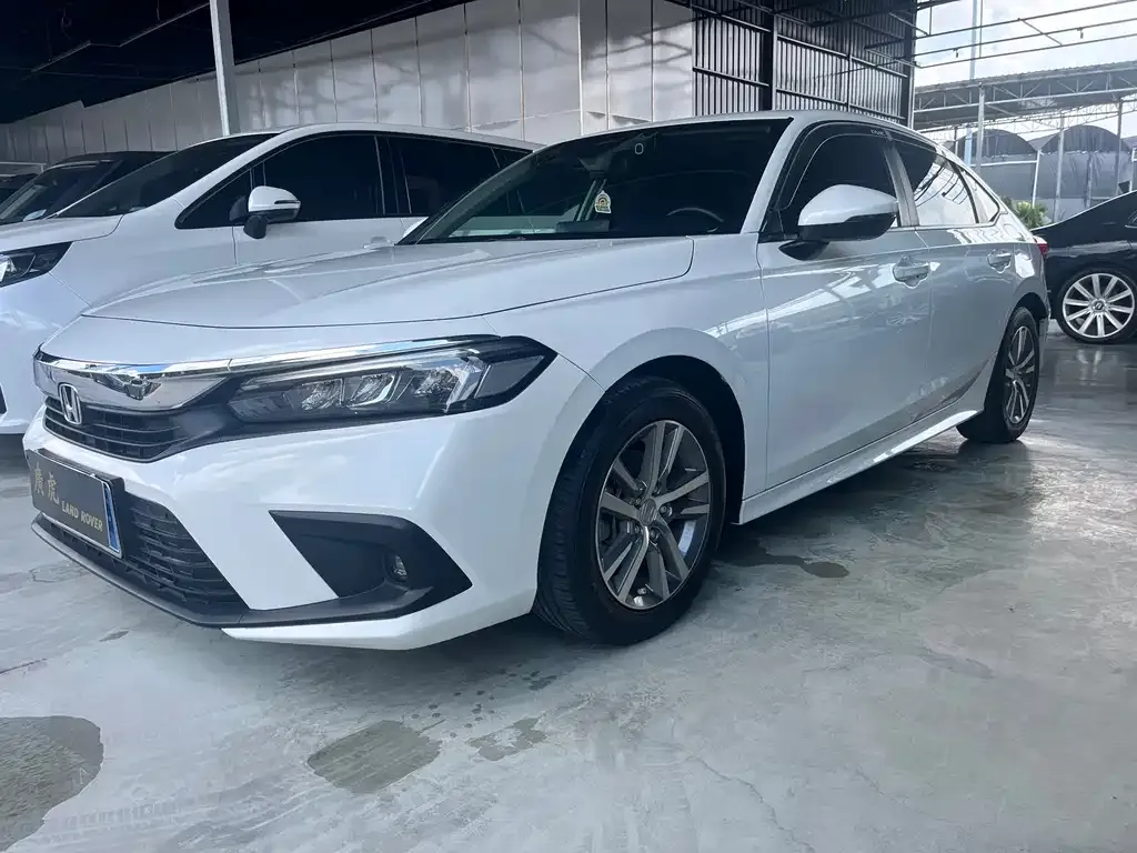 Honda Civic — фото 1