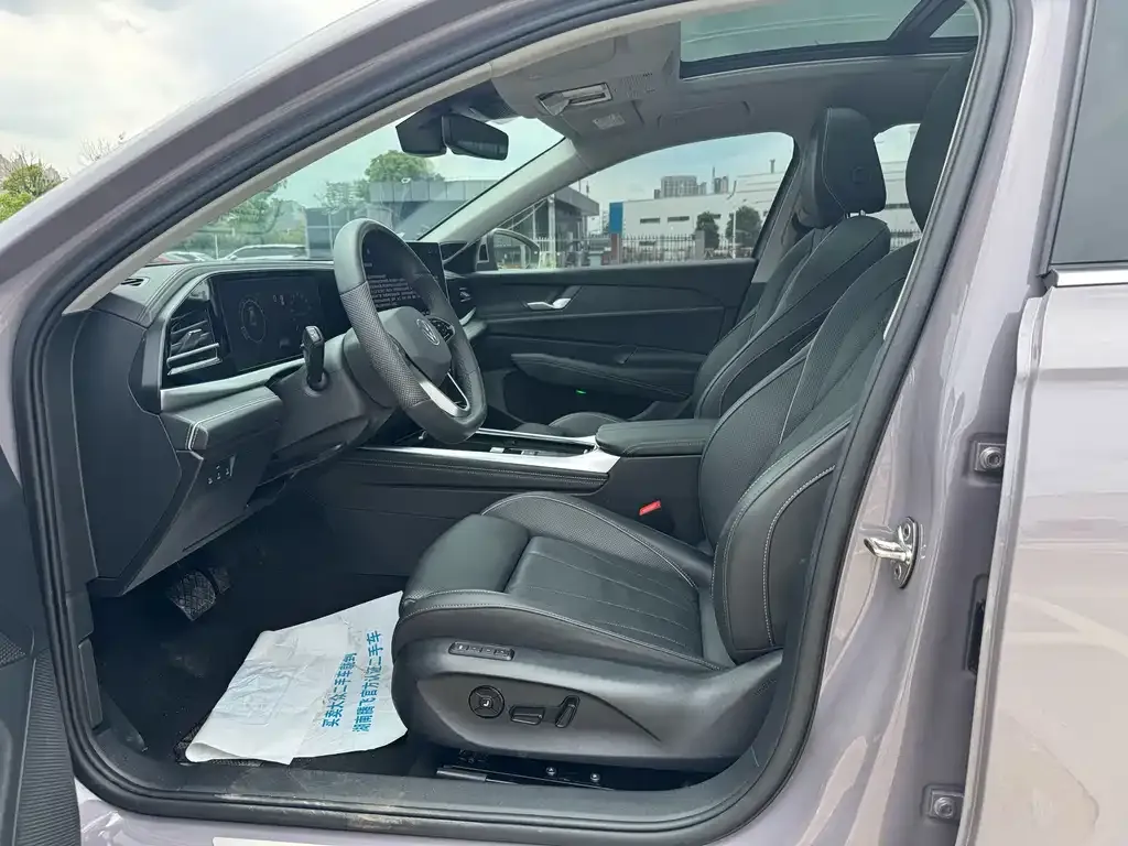 Volkswagen Passat — фото 9