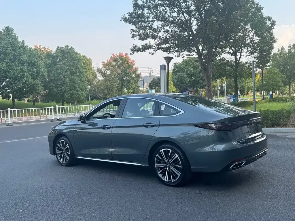 Chery Arrizo 8 PRO — фото 10