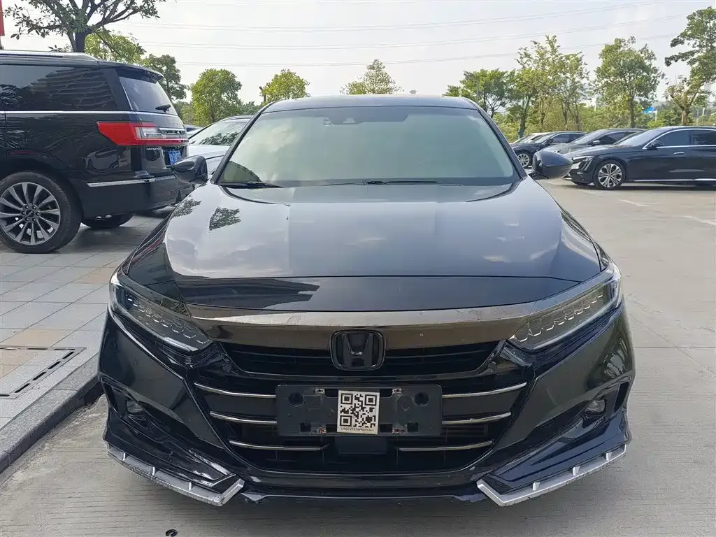 Honda Accord — фото 7