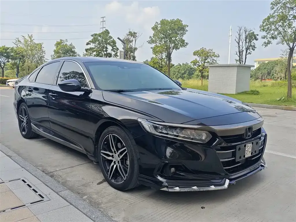 Honda Accord — фото 4