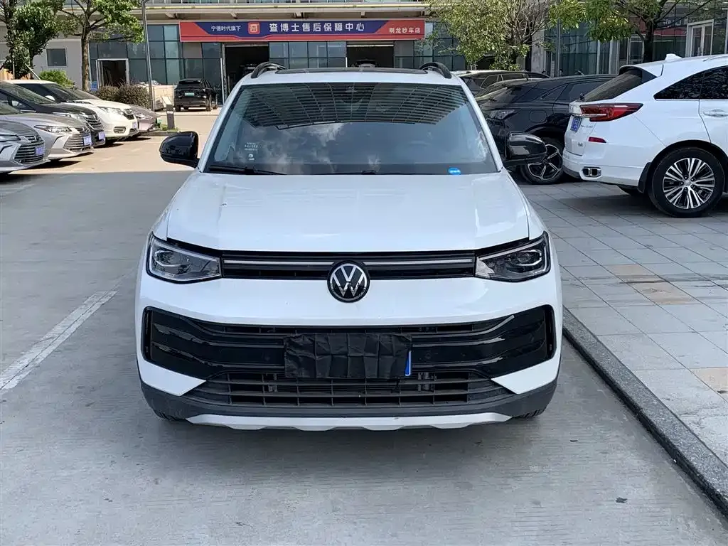 Volkswagen Tharu — фото 7
