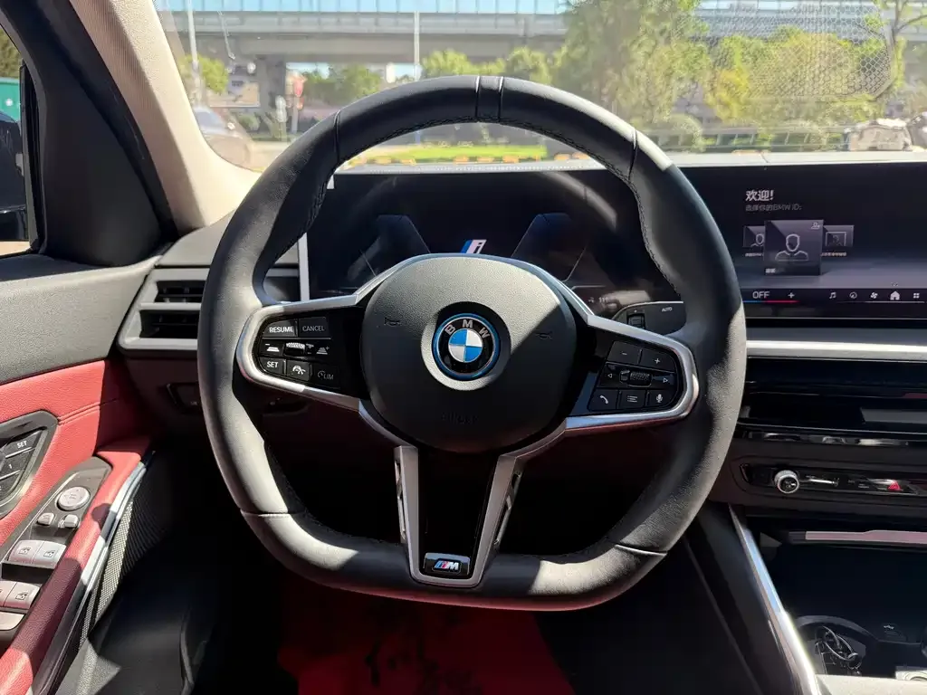 BMW i3 — фото 2