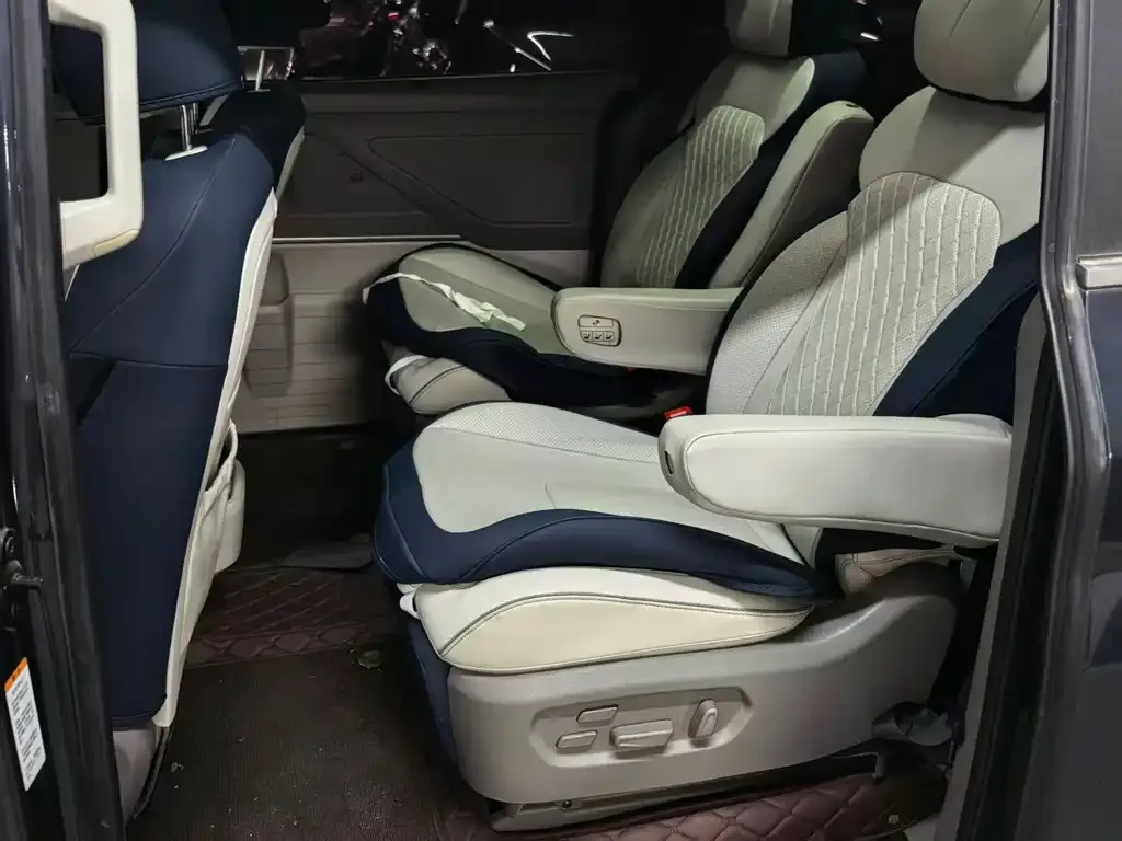 Hyundai Custo — фото 2