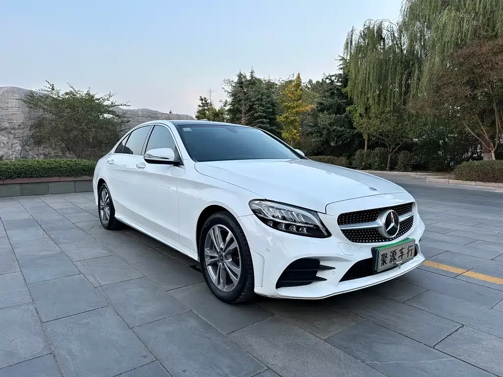 Mercedes-Benz C-Class — фото 2