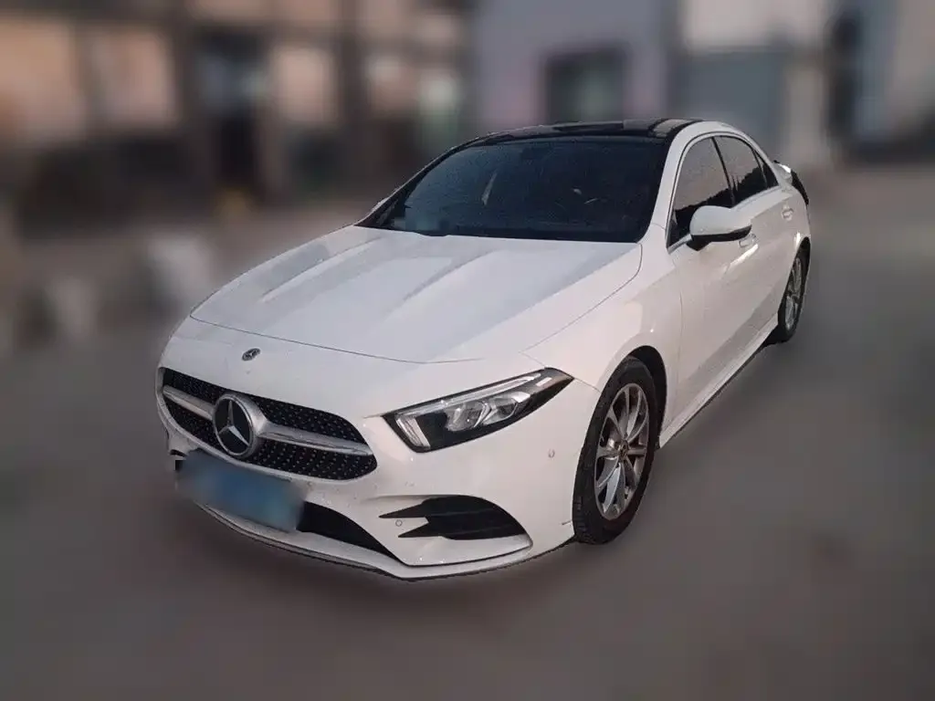 Mercedes-Benz A-Class — фото 1