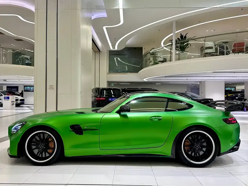 Mercedes-Benz AMG GT — фото 2