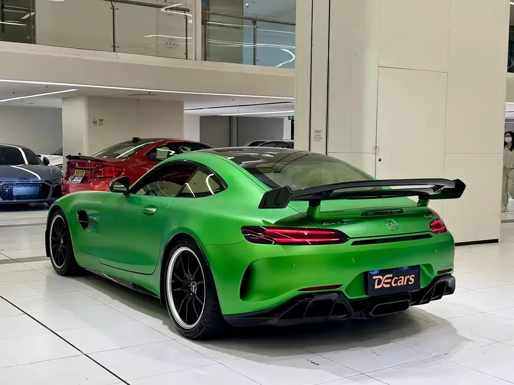 Mercedes-Benz AMG GT — фото 10