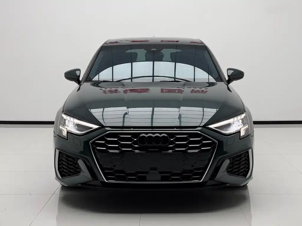 Audi A3 — фото 2