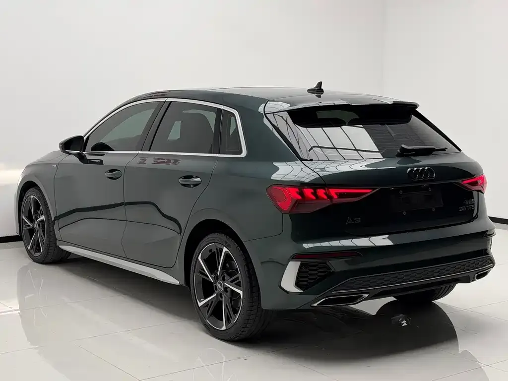 Audi A3 — фото 8