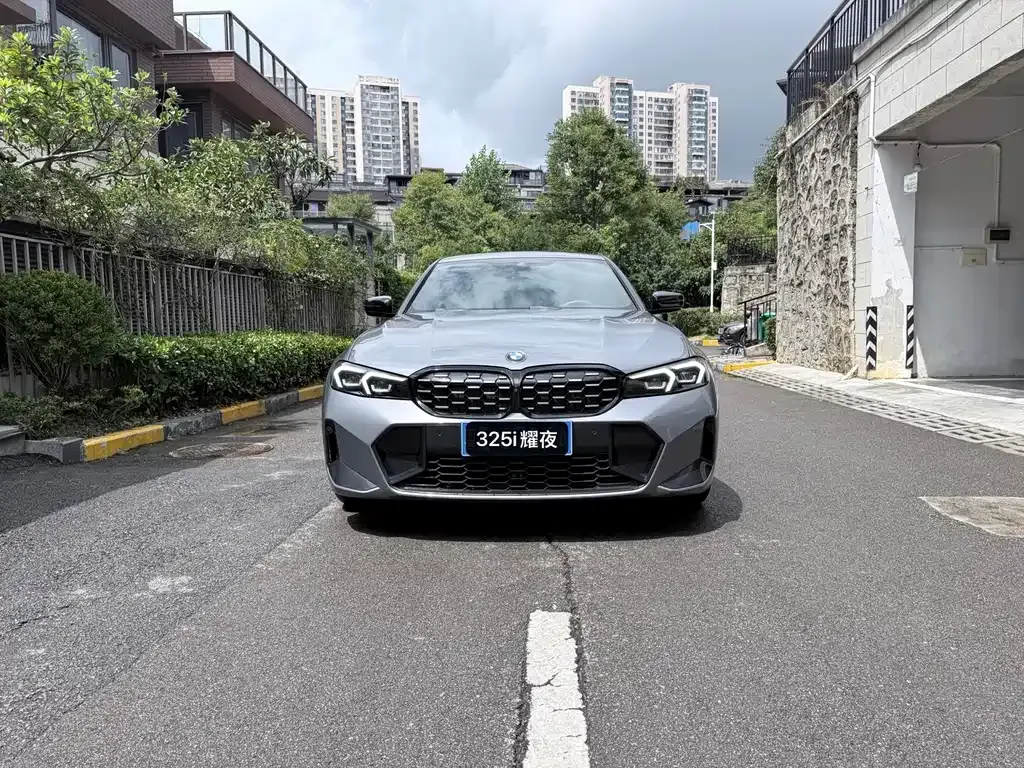 BMW 3 Series — фото 1