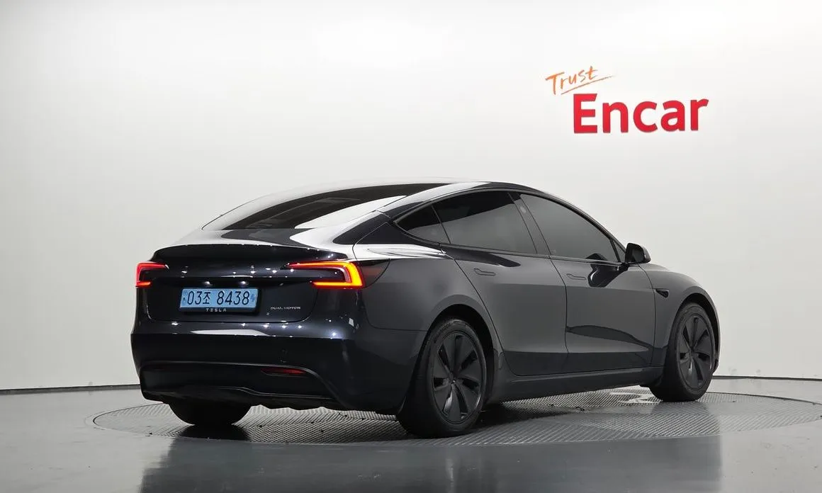 Tesla Model 3 — фото 2