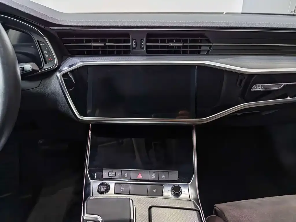 Audi A7L — фото 3