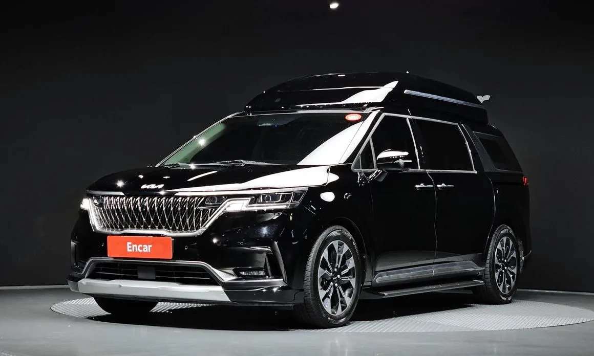 Kia Carnival — фото 1