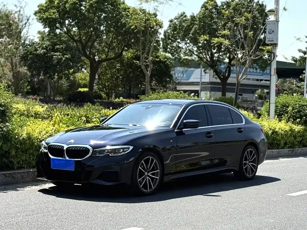 BMW 3 Series — фото 1