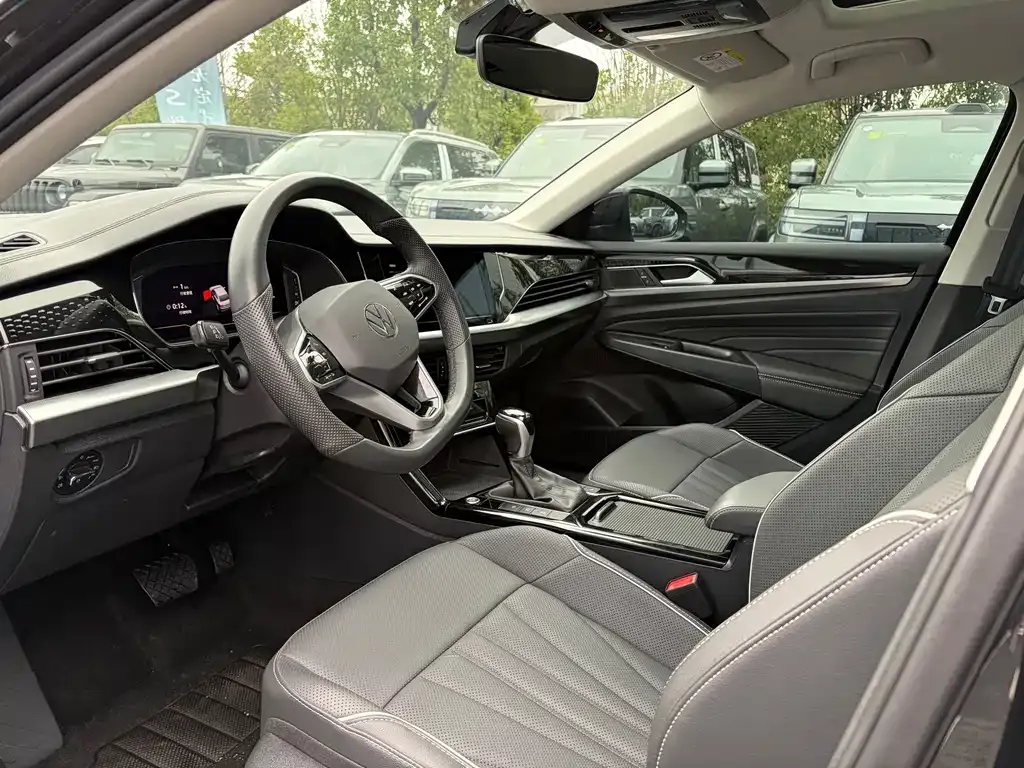 Volkswagen Passat — фото 6