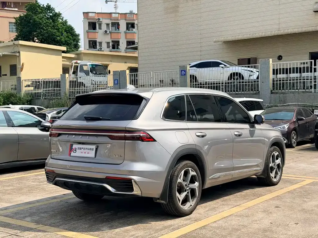 Geely Xingyue L — фото 10