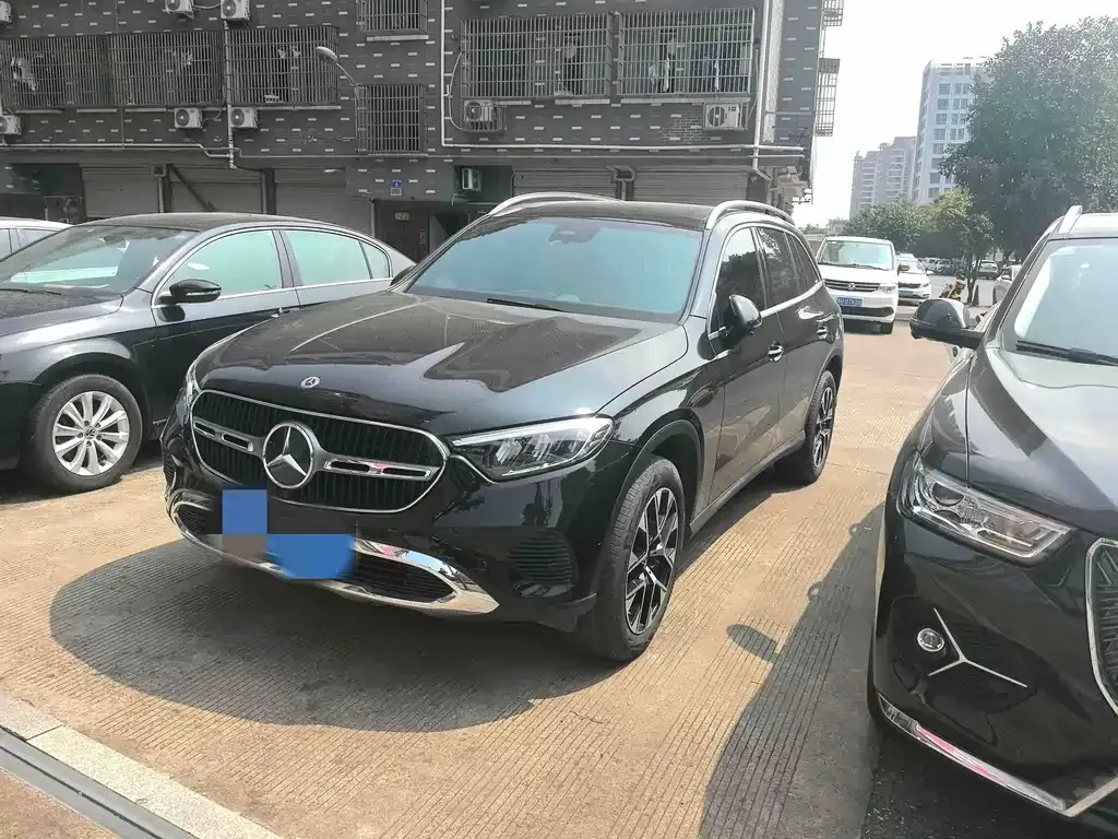 Mercedes-Benz GLC — фото 1