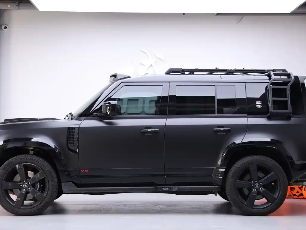 Land Rover Defender — фото 6