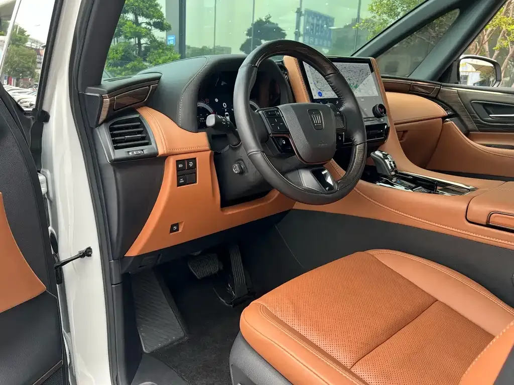 Toyota Vellfire — фото 9
