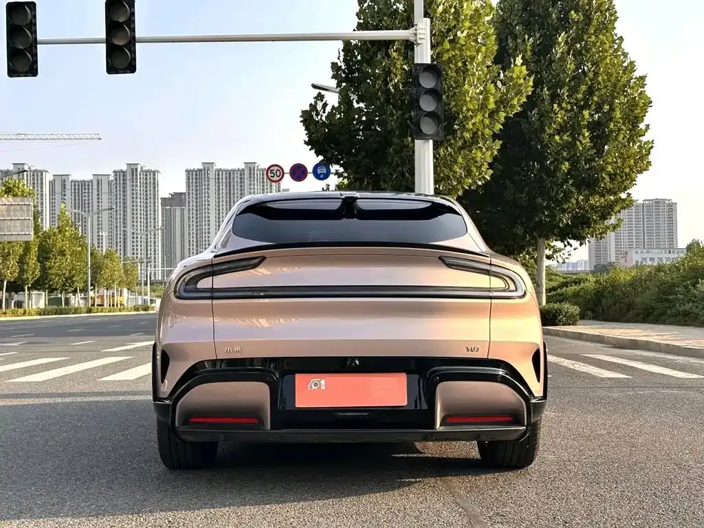 Xiaomi YU7 — фото 10