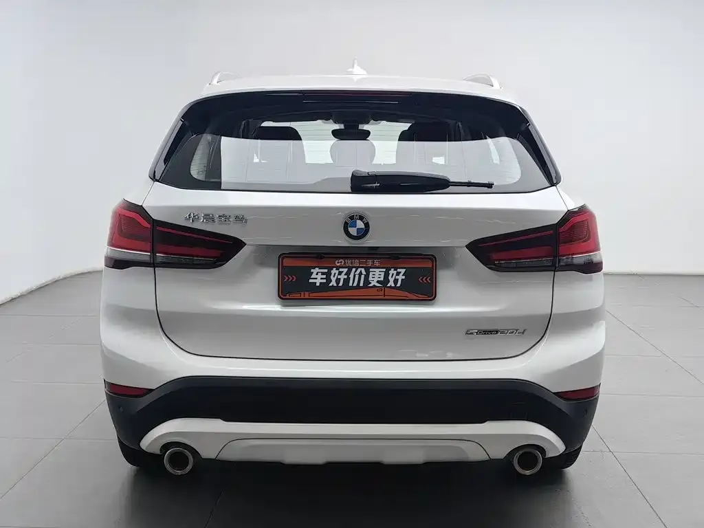 BMW X1 — фото 10