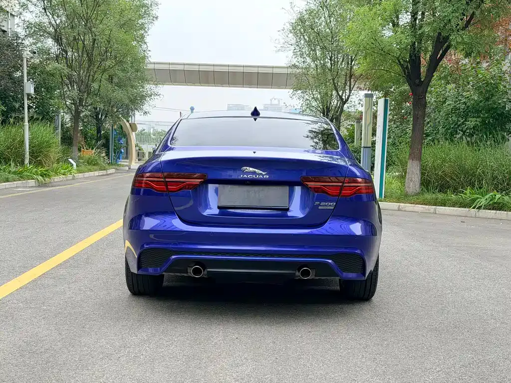 Jaguar XEL — фото 9
