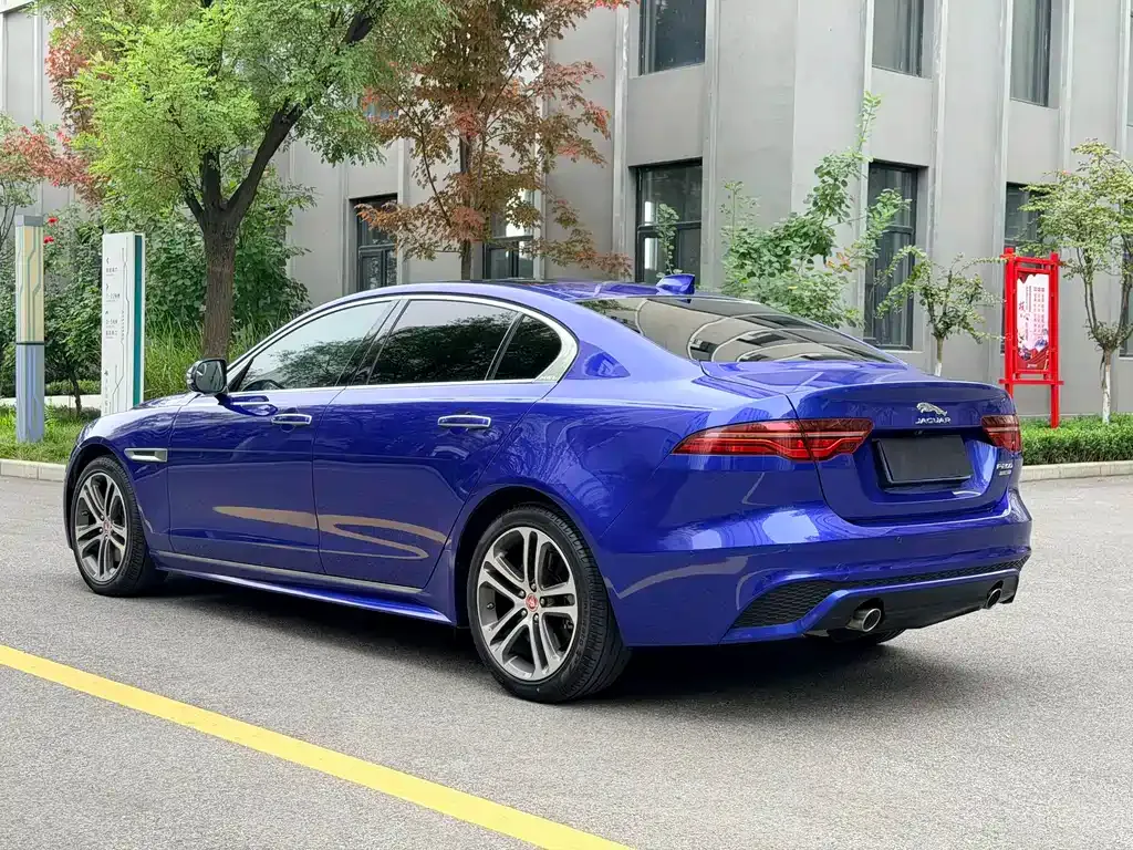 Jaguar XEL — фото 8