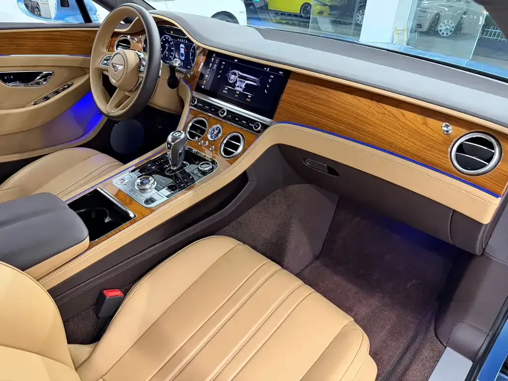 Bentley Continental — фото 5